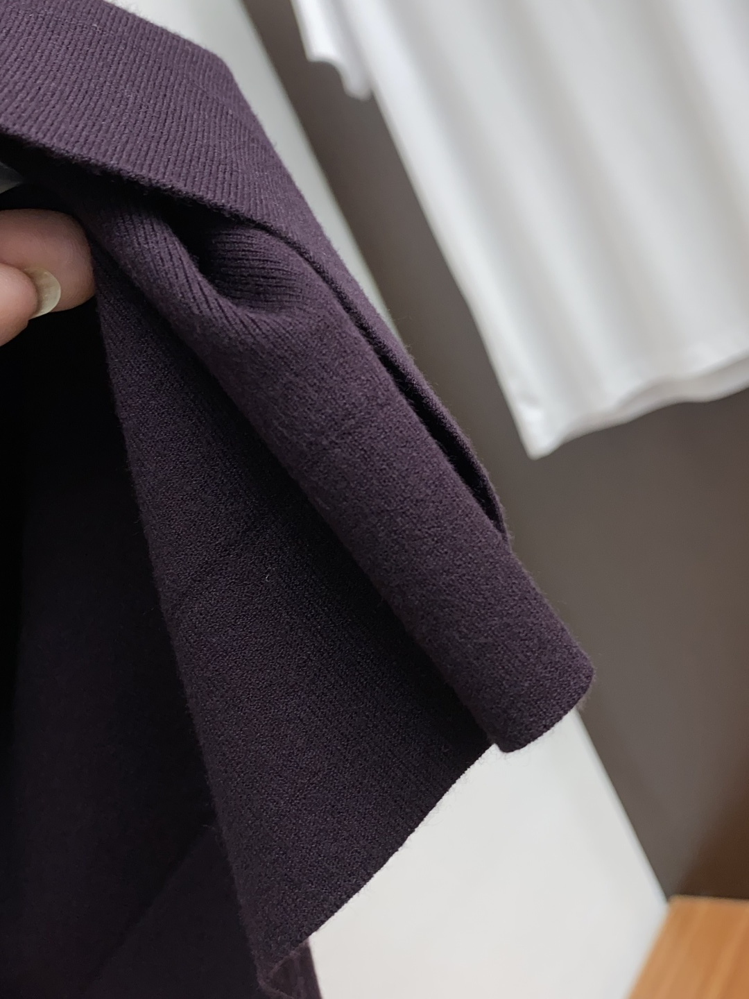  罗意威 家族男士高端简约圆领针织毛衣短袖 ，香港洋行渠道货，纯正血统品质，25年秋冬 新款，经典王牌系