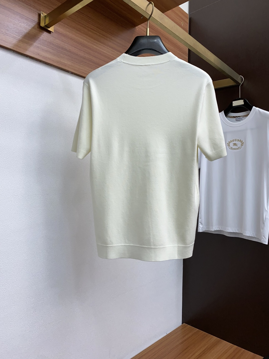  罗意威 家族男士高端简约圆领针织毛衣短袖 ，香港洋行渠道货，纯正血统品质，25年秋冬 新款，经典王牌系