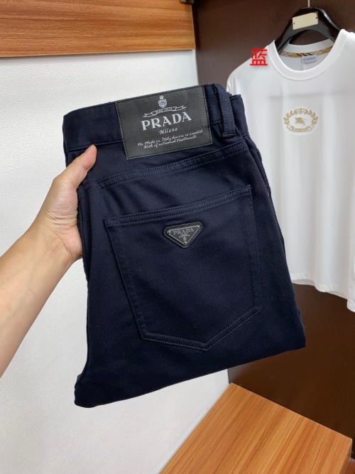 Prada 2025 Spring/Summer Men's Casual Pants - Clean Cut, Urban Style 7 Prada 2025 Spring/Summer Men's Casual Pants - Clean Cut, Urban Style