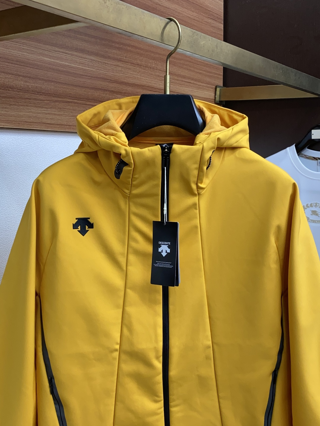 迪桑特 男士软壳外套拉绒 连帽轻量弹力透气夹克三防面料 内里加绒 码数 M-3xL