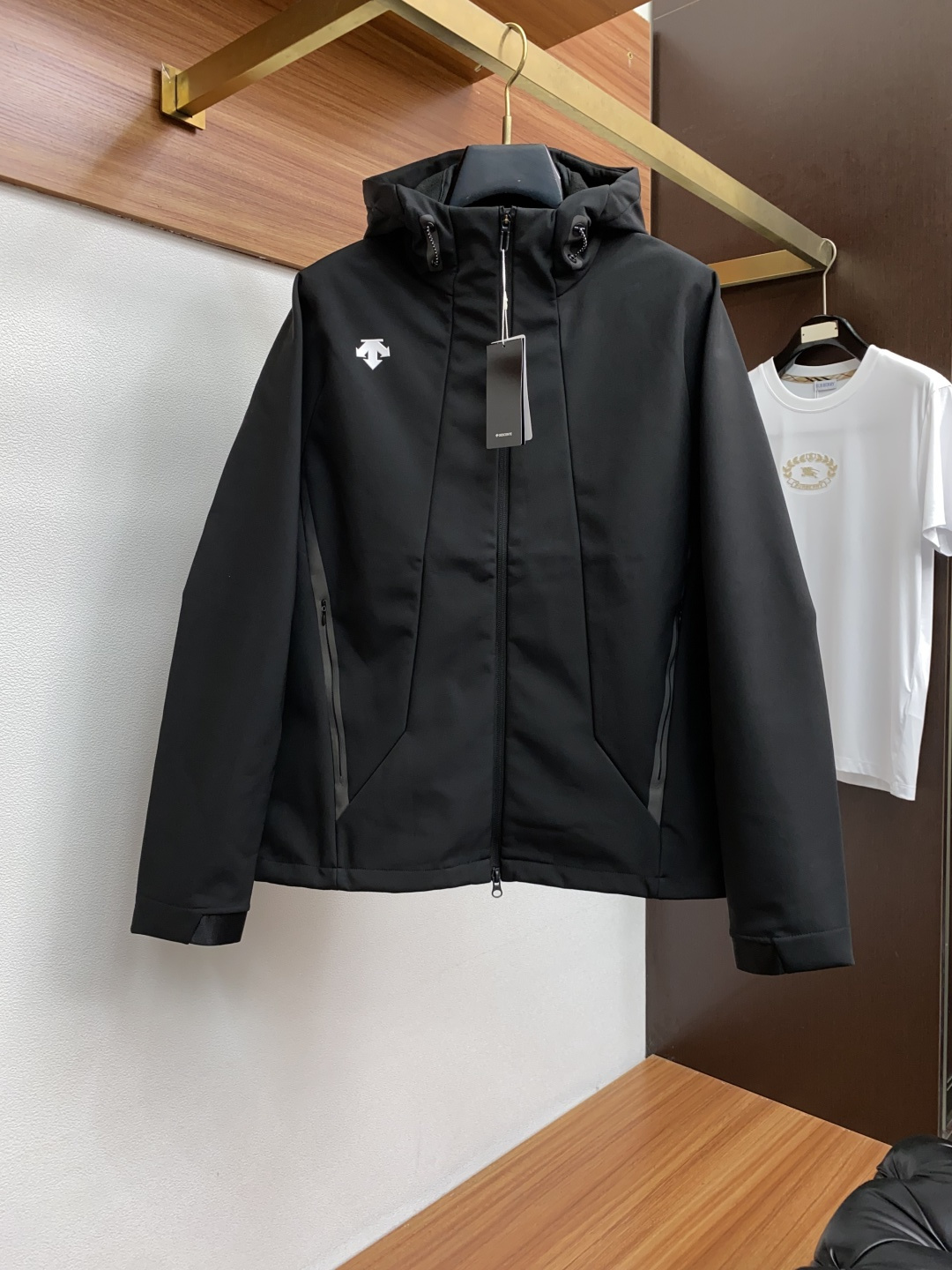 迪桑特 男士软壳外套拉绒 连帽轻量弹力透气夹克三防面料 内里加绒 码数 M-3xL