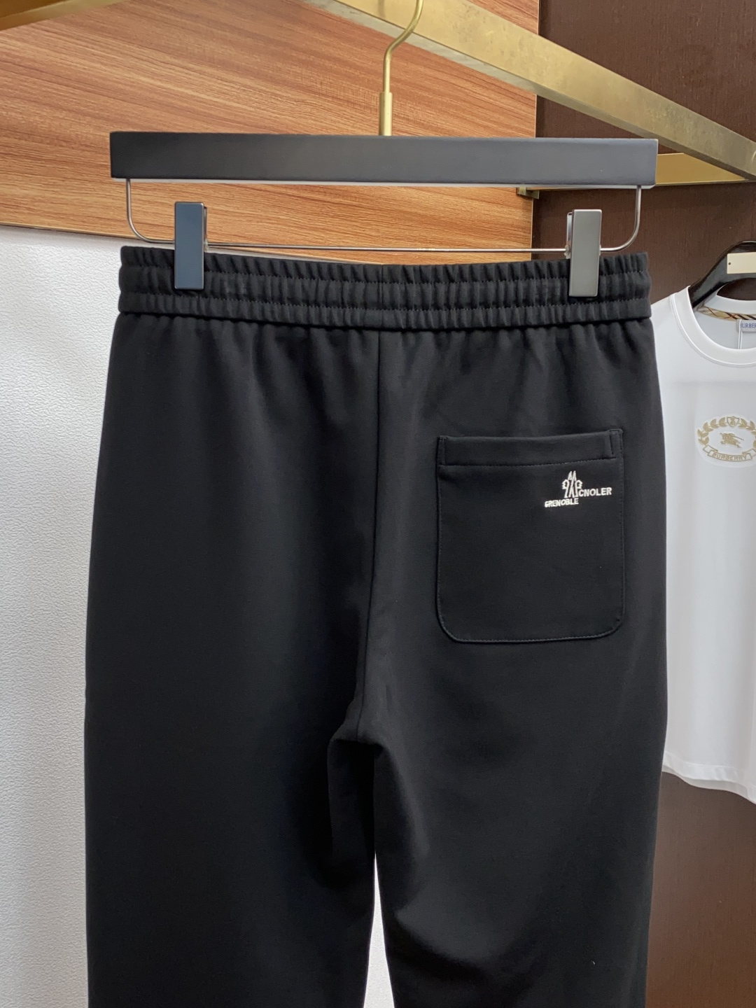  蒙口 2025SS早秋冬新品 丝光加厚纯棉面料男士运动休闲裤 每季必出的类型，无需质疑的热卖王牌单品，