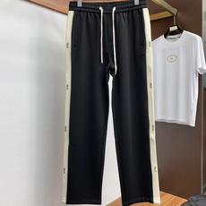 缪缪 2025SS早秋冬新品 丝光加厚纯棉面料男士运动休闲裤 每季必出的类型,无需质疑的热卖王牌单品,符 缪缪 2025SS早秋冬新品 丝光加厚纯棉面料男士运动休闲裤 每季必出的类型,无需质疑的热卖王牌单品,符