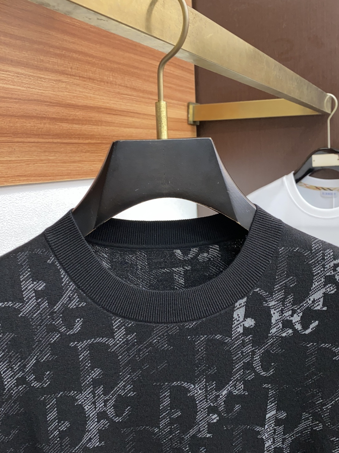  迪奥 家族男士高端简约加厚针织毛衣短袖 ，香港洋行渠道货，纯正血统品质，25年秋冬 新款，经典王牌系列