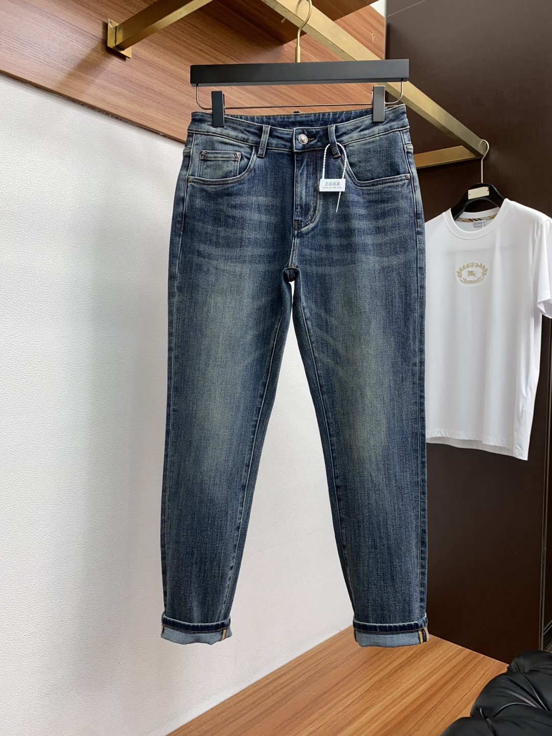  范思哲 25ss秋冬 新款 男士小直筒原单 牛仔裤 秋冬新款超柔软，弹力面料，复杂的手工艺叠加，任何一