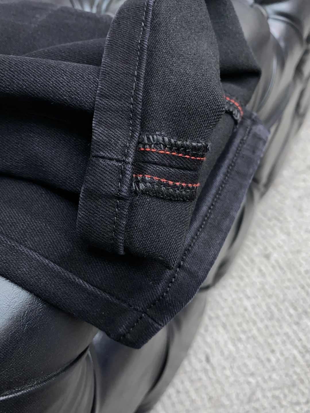  范思哲 25ss秋冬 新款 男士小直筒原单 牛仔裤 秋冬新款超柔软，弹力面料，复杂的手工艺叠加，任何一