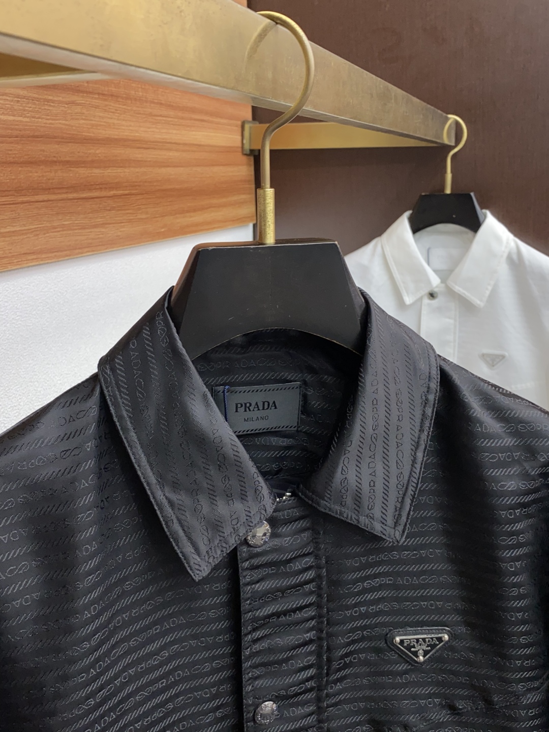 Prada Classic Jacket: Modern Design, Tech Fabric, and Urban Style 4 cmp i1755125362302 4855 0 2