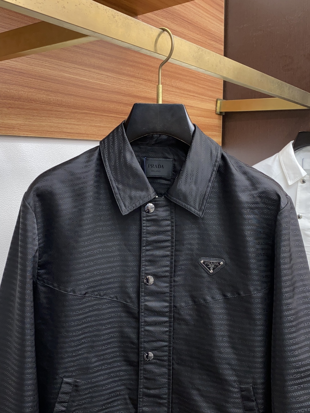 Prada Classic Jacket: Modern Design, Tech Fabric, and Urban Style 3 cmp i1755125372737 144 0 1