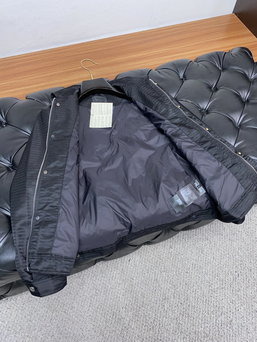 Prada Classic Jacket: Modern Design, Tech Fabric, and Urban Style 9 cmp i1755125393954 802 0 7