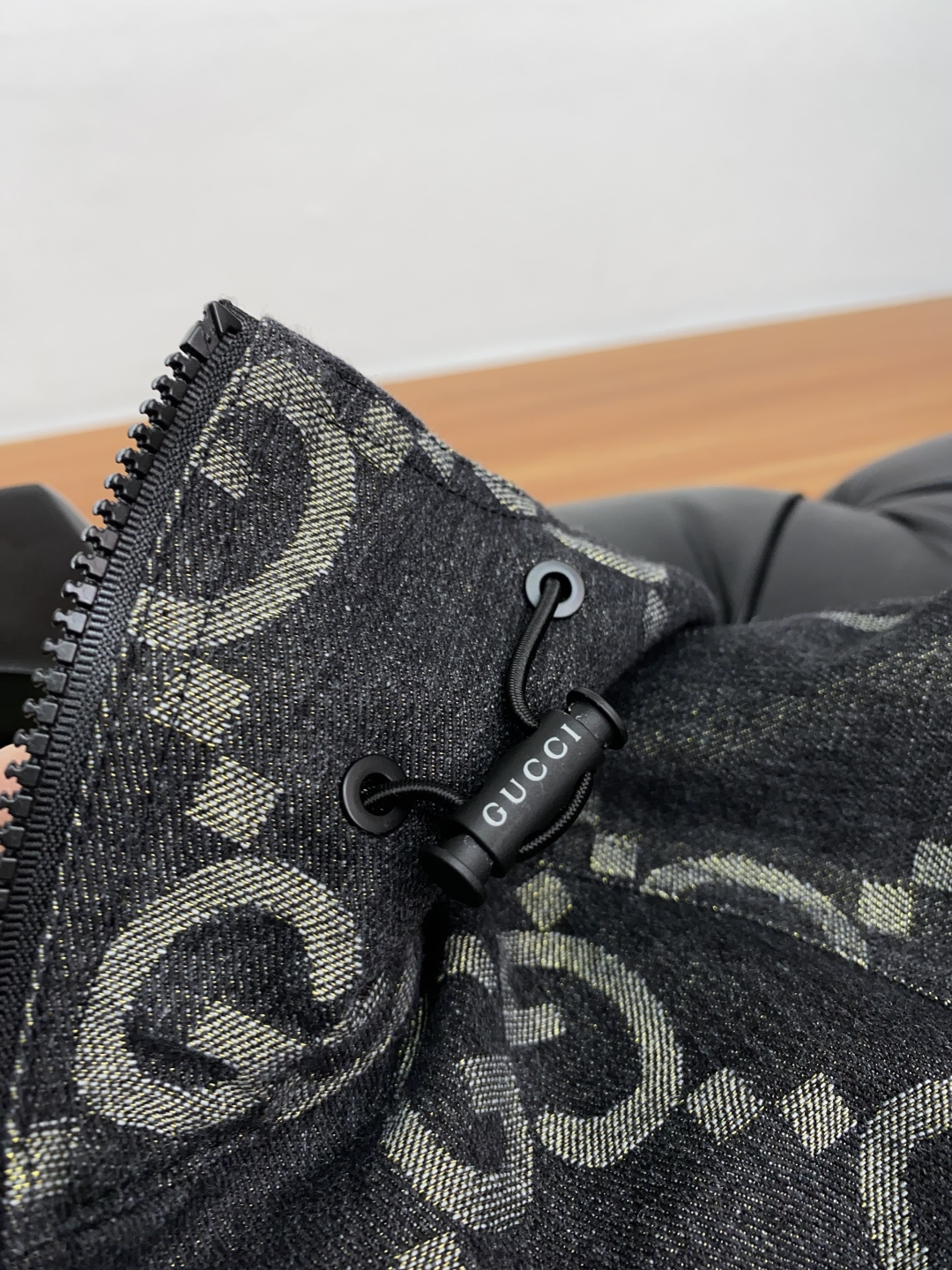  古奇 25ss最新品 经典夹克外套，设计帅气有型！百搭必备单品，时尚潮牌， 轻松营造酷帅氛围感 ，高级