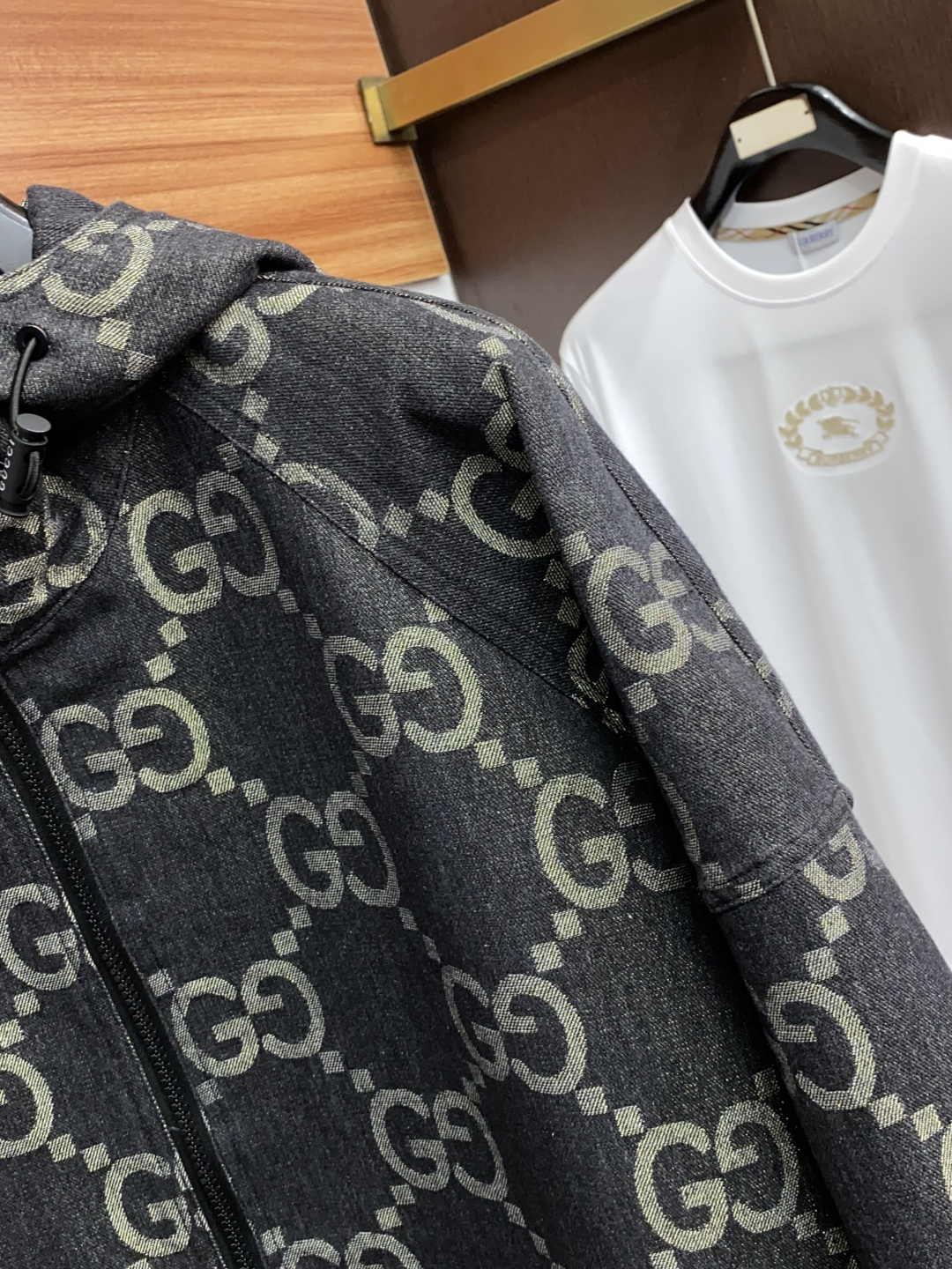  古奇 25ss最新品 经典夹克外套，设计帅气有型！百搭必备单品，时尚潮牌， 轻松营造酷帅氛围感 ，高级