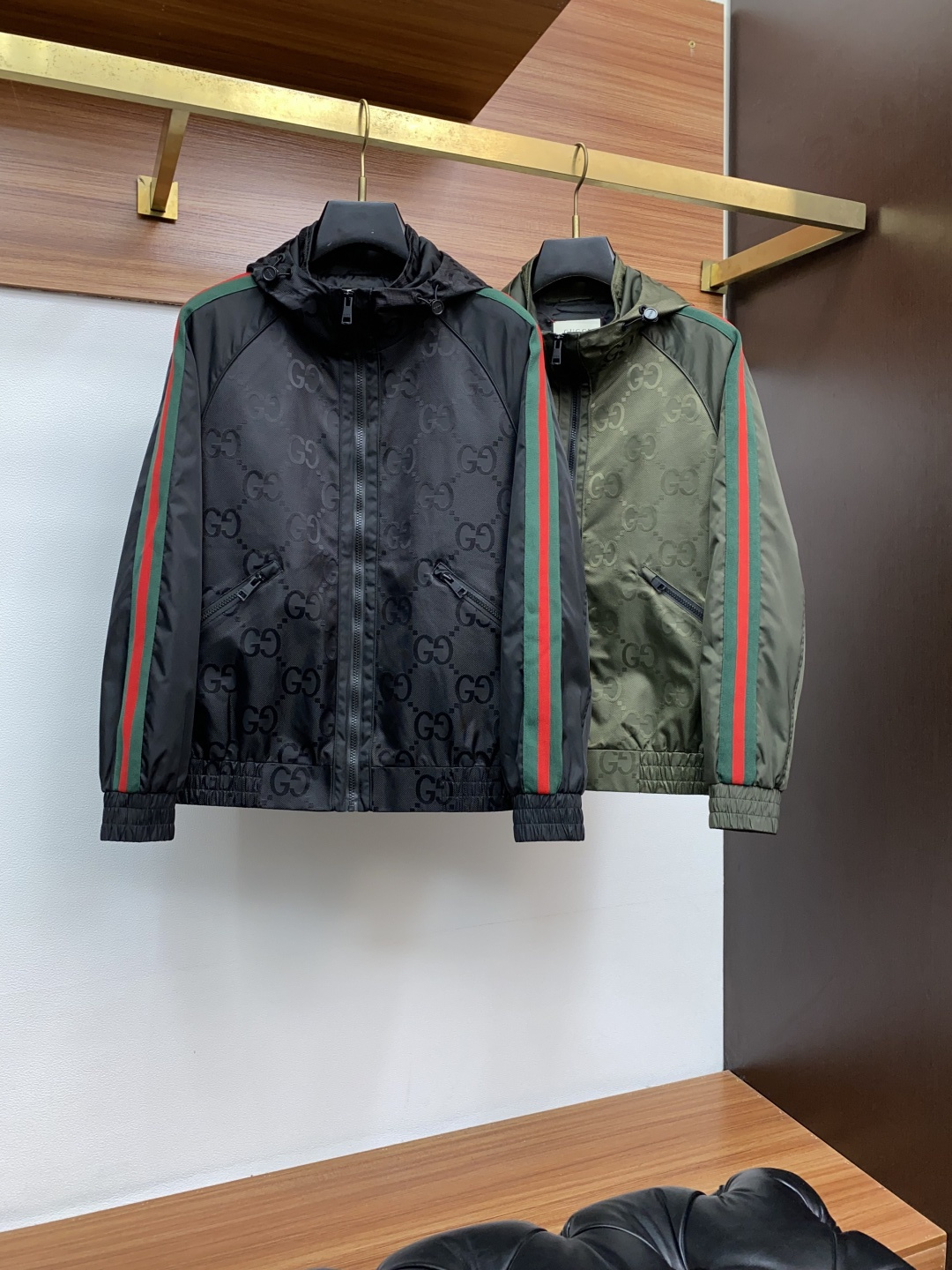  古奇 25ss最新品 经典夹克外套，设计帅气有型！百搭必备单品，时尚潮牌， 轻松营造酷帅氛围感 ，高级