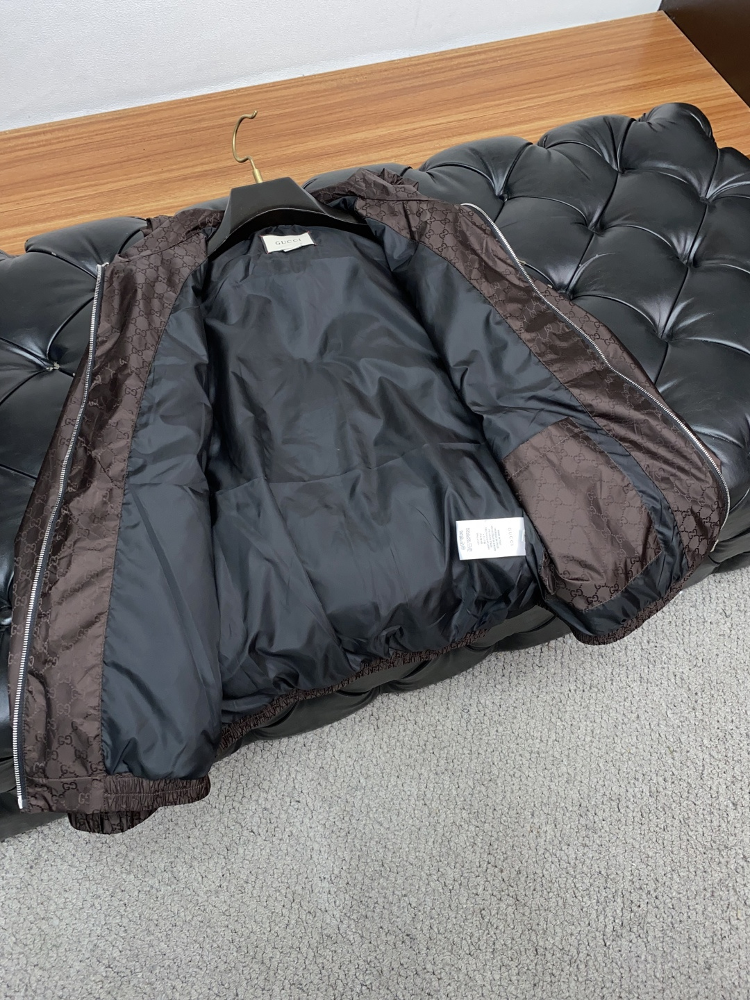  古奇  25ss最新品 经典夹克外套，设计帅气有型！百搭必备单品，时尚潮牌， 轻松营造酷帅氛围感 ，高