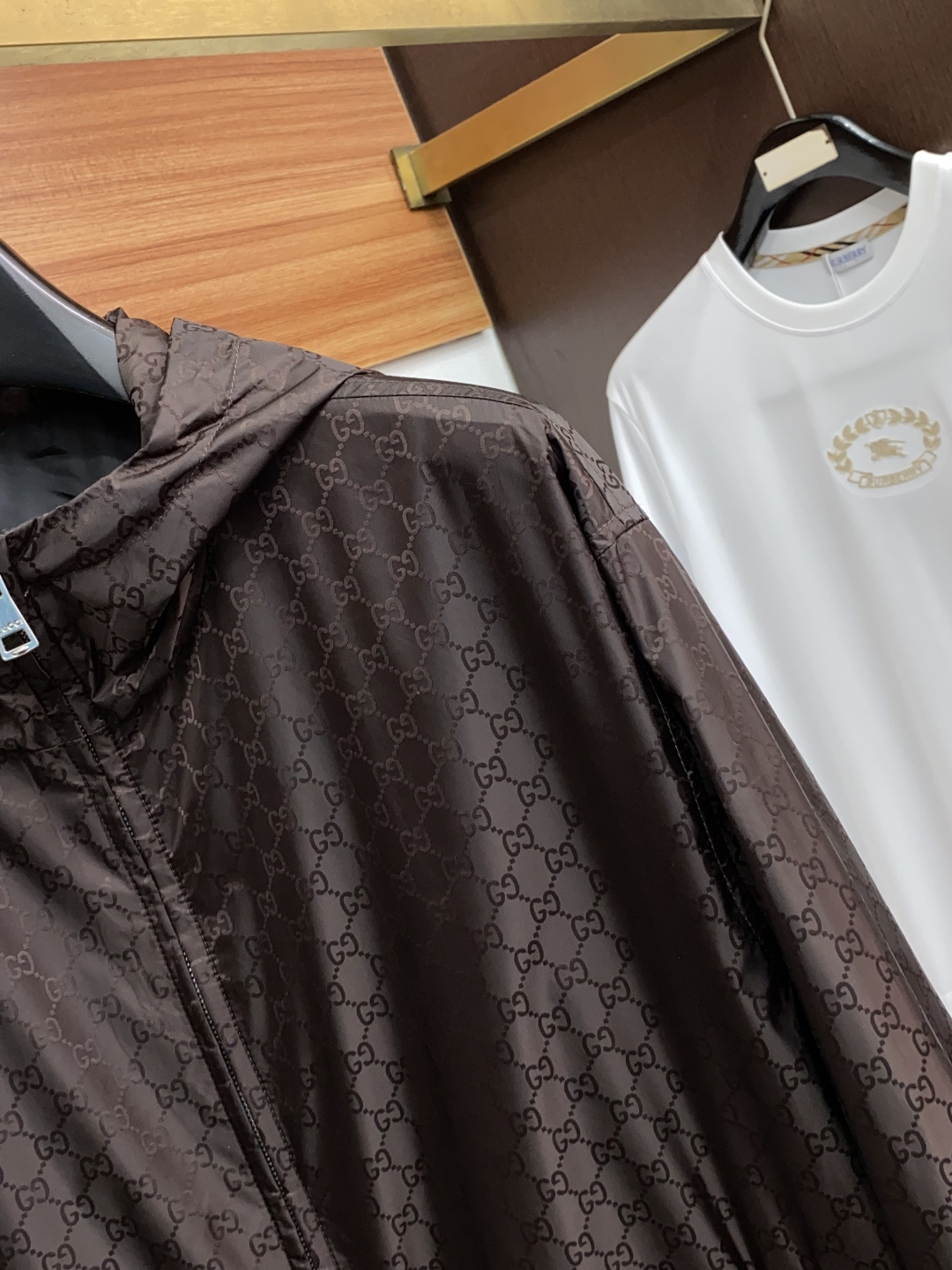  古奇  25ss最新品 经典夹克外套，设计帅气有型！百搭必备单品，时尚潮牌， 轻松营造酷帅氛围感 ，高