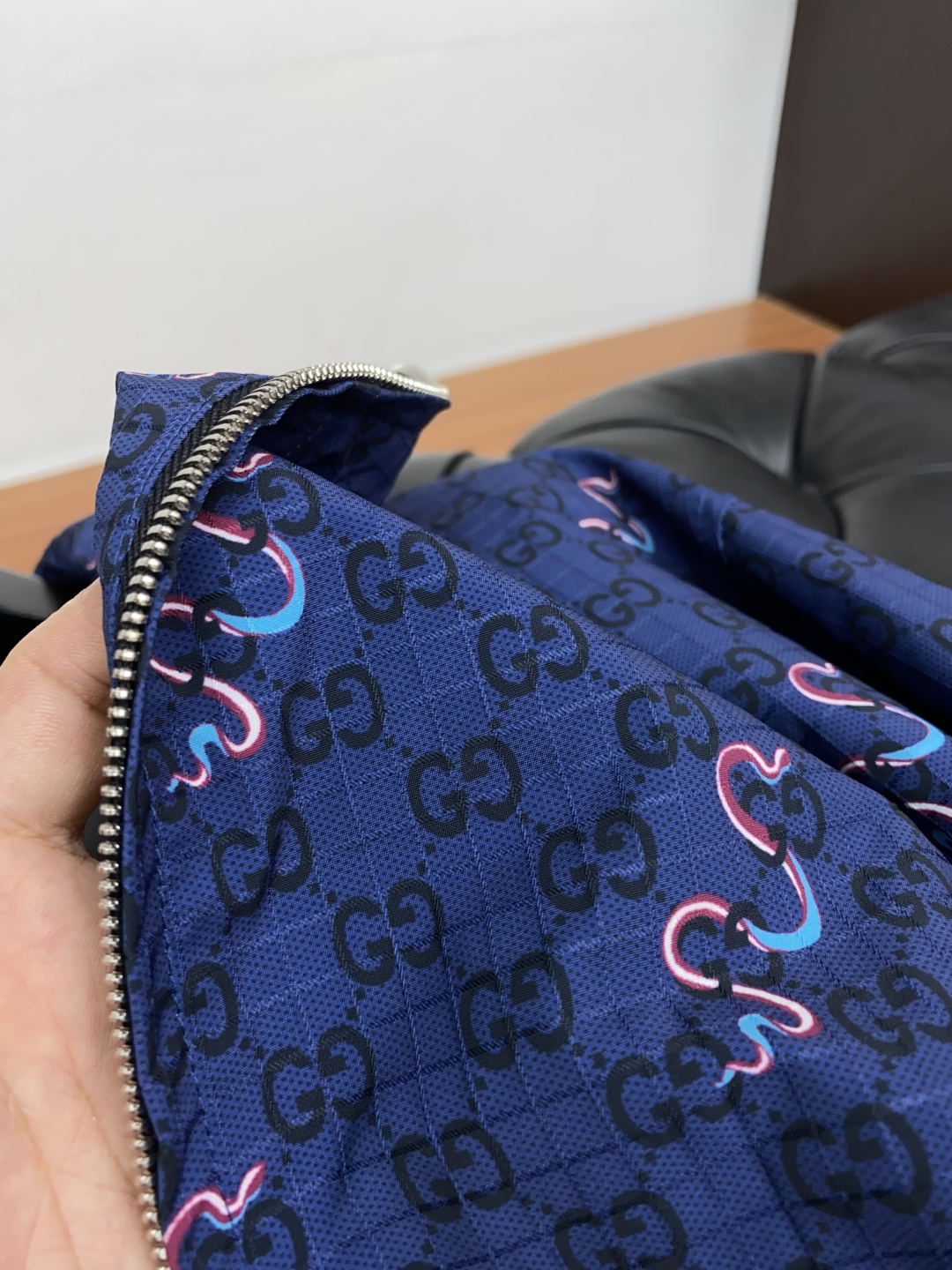 古奇 25ss最新品 经典夹克外套，设计帅气有型！百搭必备单品，时尚潮牌， 轻松营造酷帅氛围感 ，高级感