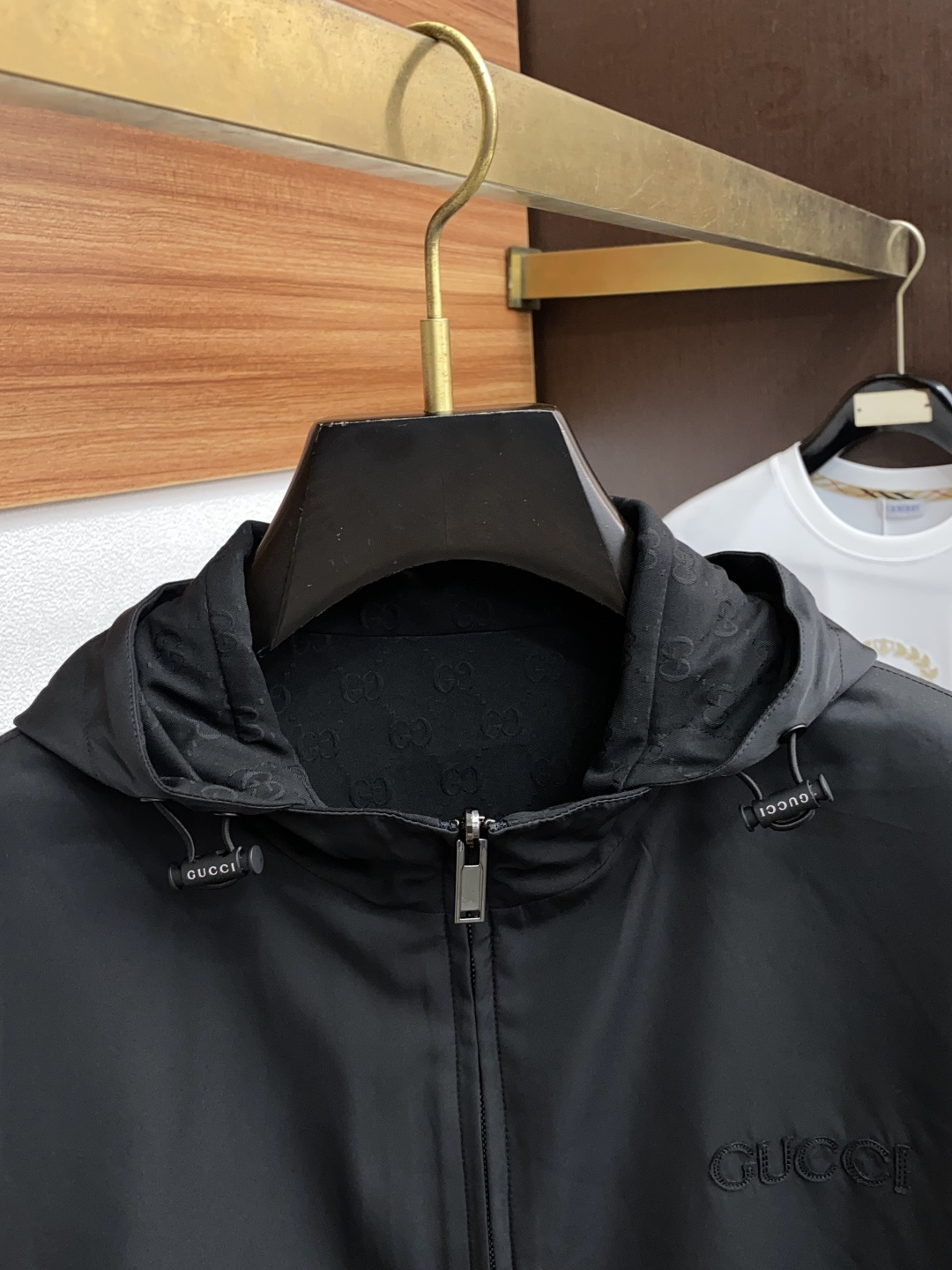 古奇 25ss最新品 经典双面夹克外套，设计帅气有型！百搭必备单品，时尚潮牌， 轻松营造酷帅氛围感 ，高