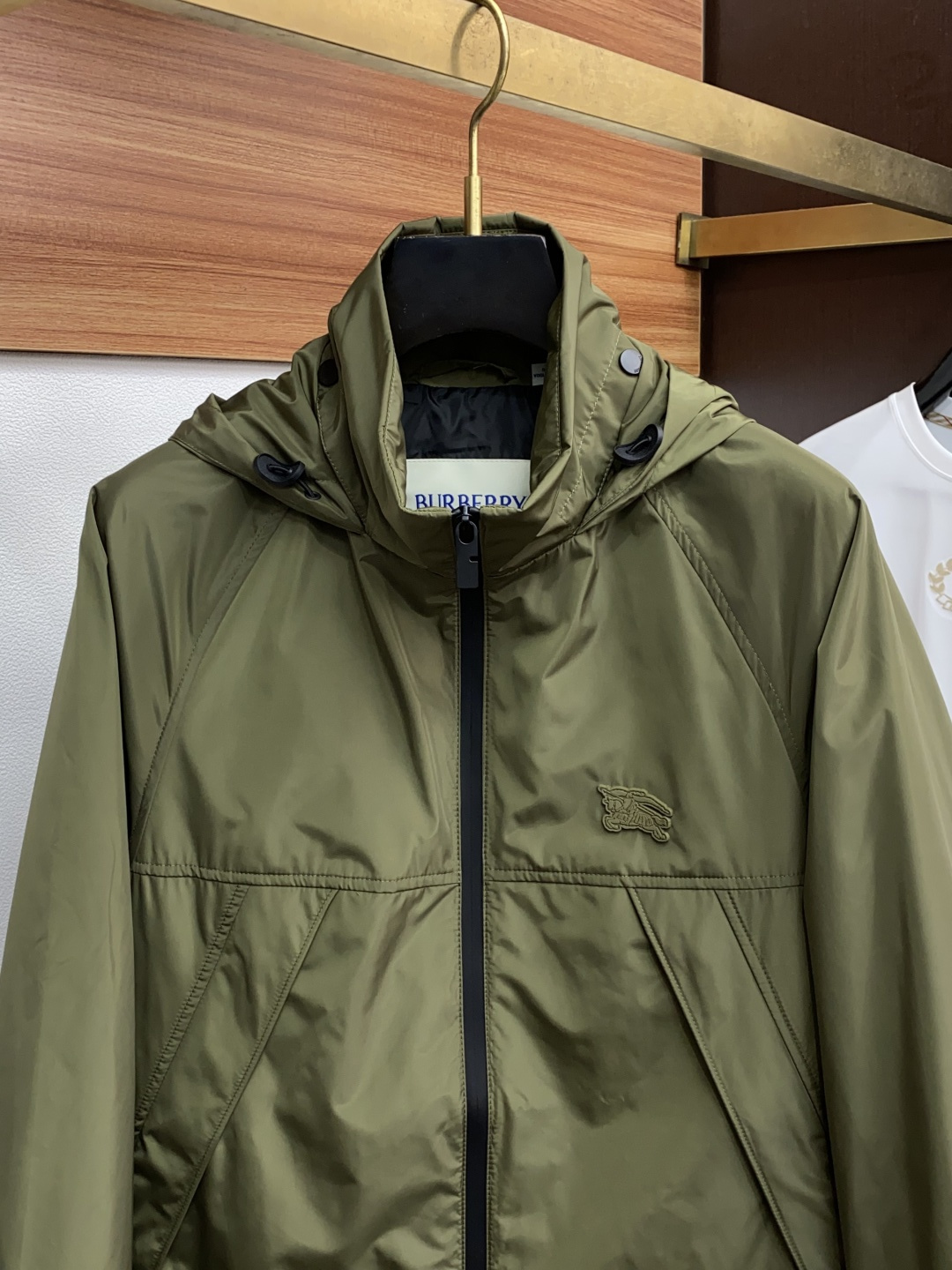  巴宝莉 25ss最新品 经典夹克外套，设计帅气有型！百搭必备单品，时尚潮牌， 轻松营造酷帅氛围感 ，高