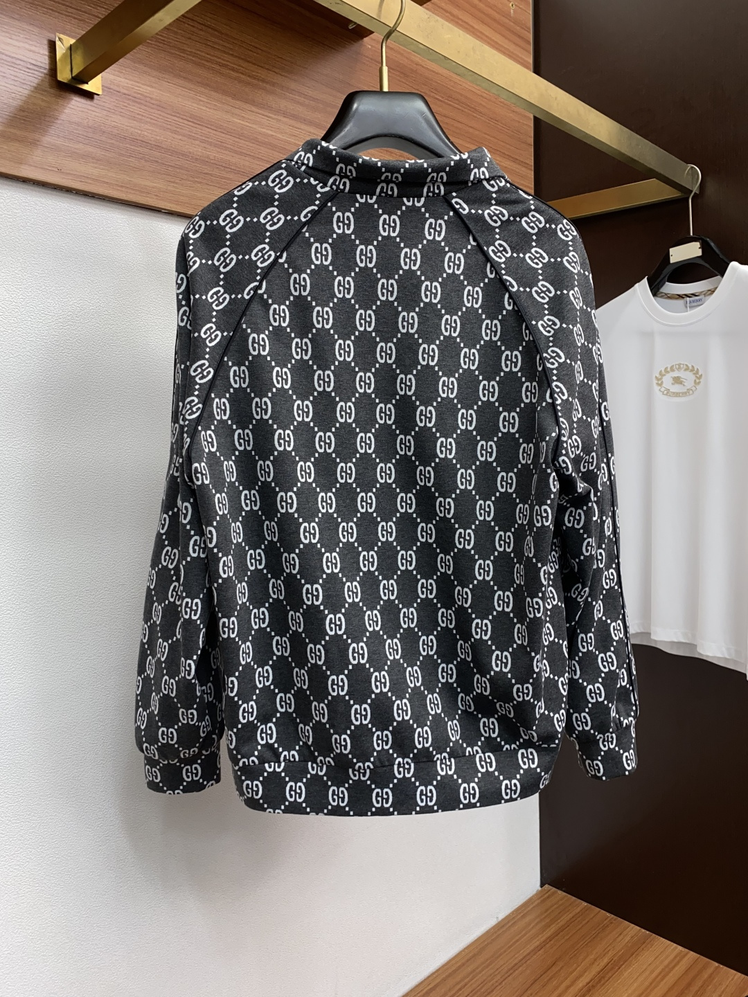 古奇 25ss最新品 经典夹克外套，设计帅气有型！百搭必备单品，时尚潮牌， 轻松营造酷帅氛围感 ，高级感