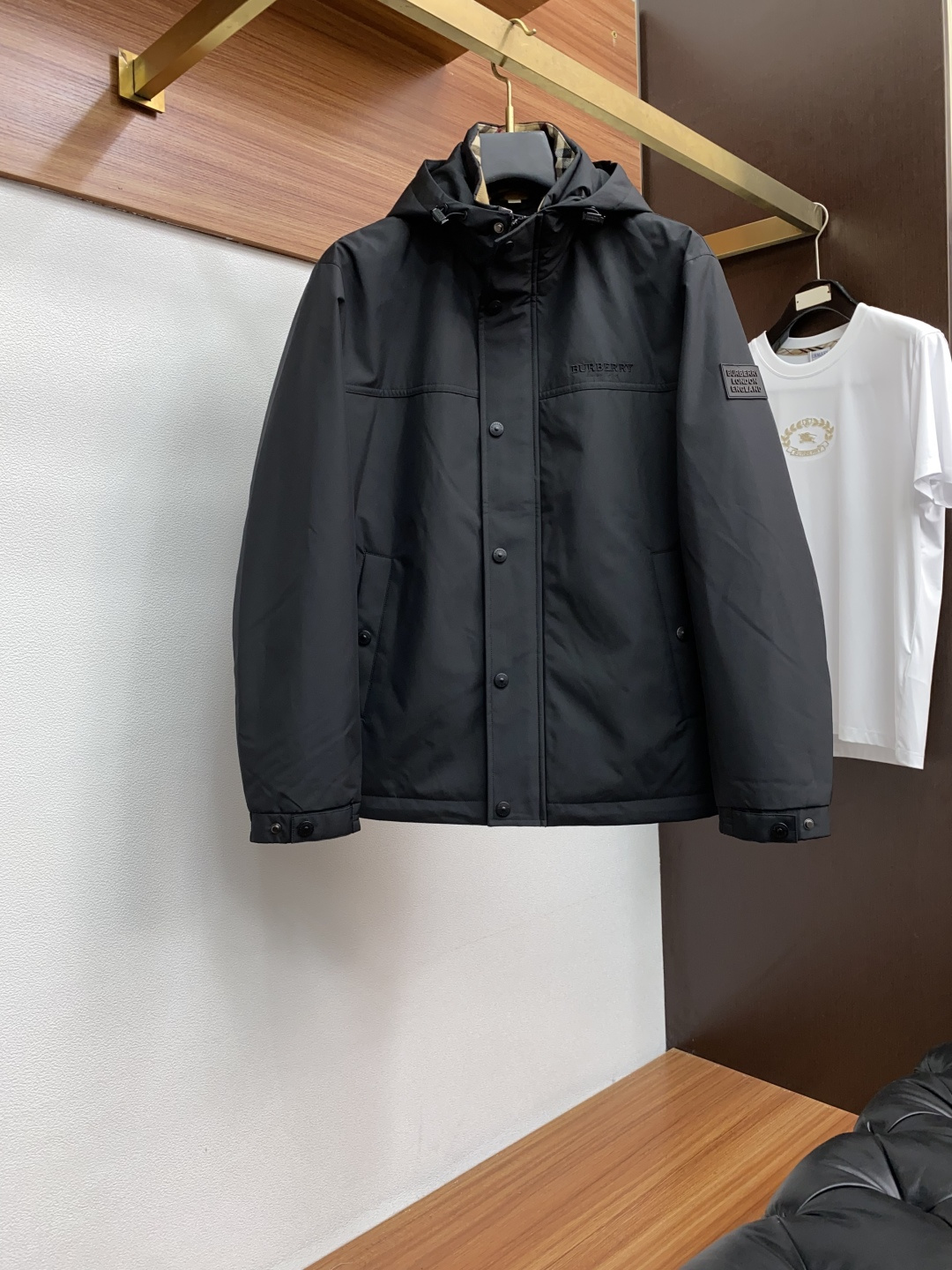 巴宝莉 2025年秋冬新款 官网 高端原厂代工出品，官方经典王牌单品！最新夹克外套 多明星穿搭示范款！！