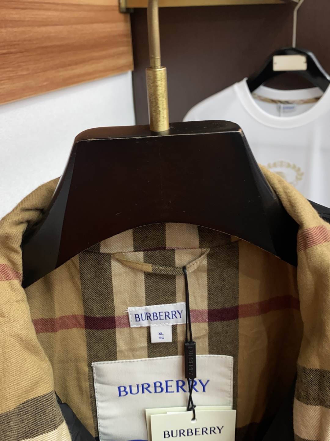  巴宝莉 25ss最新品 经典夹克外套，设计帅气有型！百搭必备单品，时尚潮牌， 轻松营造酷帅氛围感 ，高