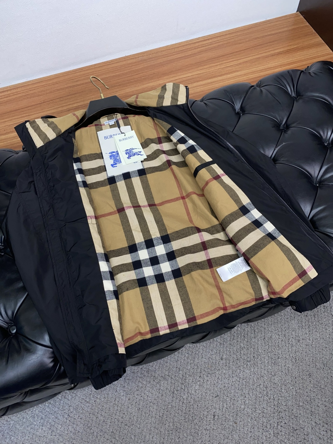  巴宝莉 25ss最新品 经典夹克外套，设计帅气有型！百搭必备单品，时尚潮牌， 轻松营造酷帅氛围感 ，高