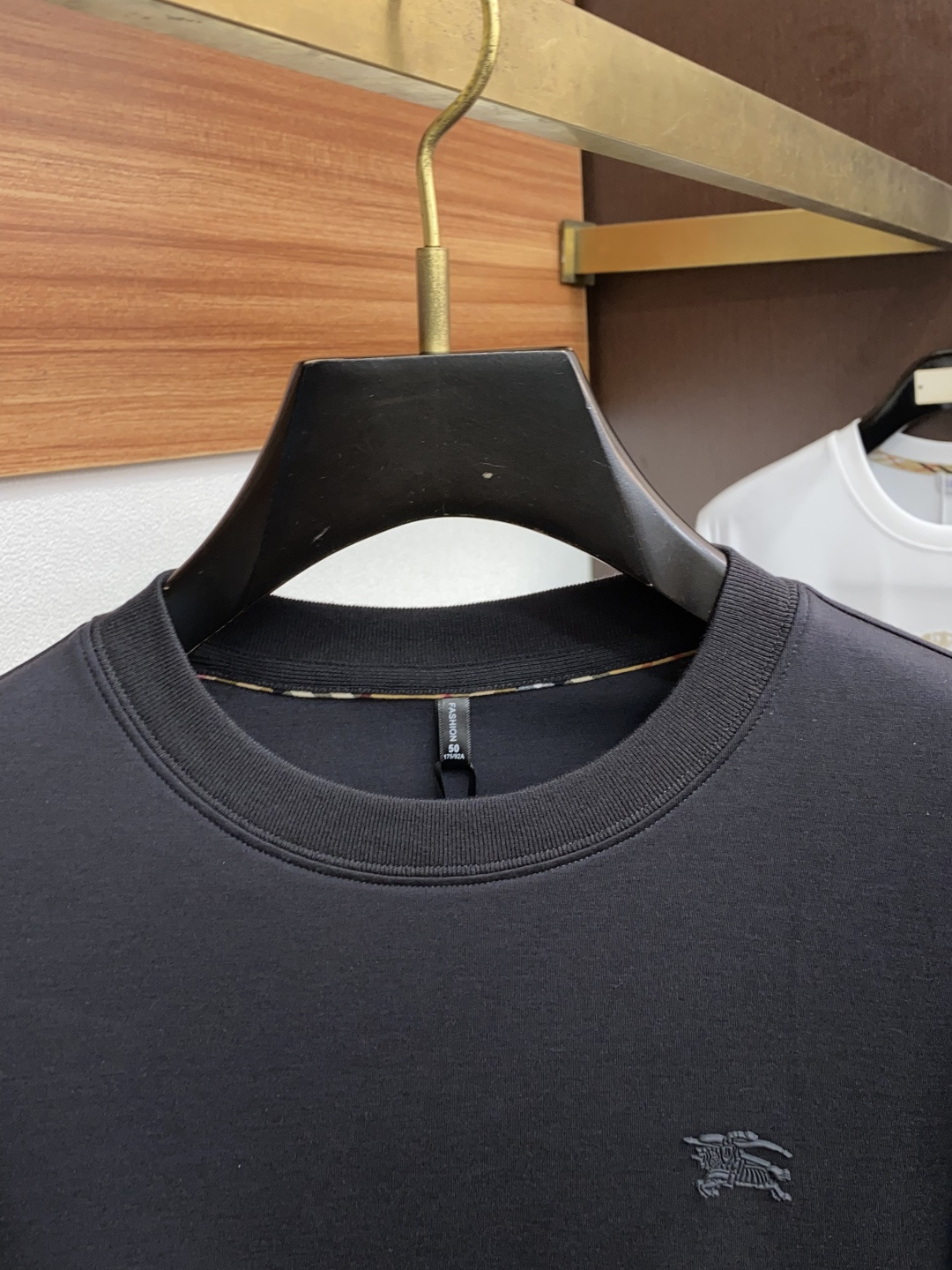 巴宝莉 家族男士高端简约圆领加厚莫代尔巴宝莉 棉长袖 卫衣，香港洋行渠道货，纯正血统品质，25年秋冬 新