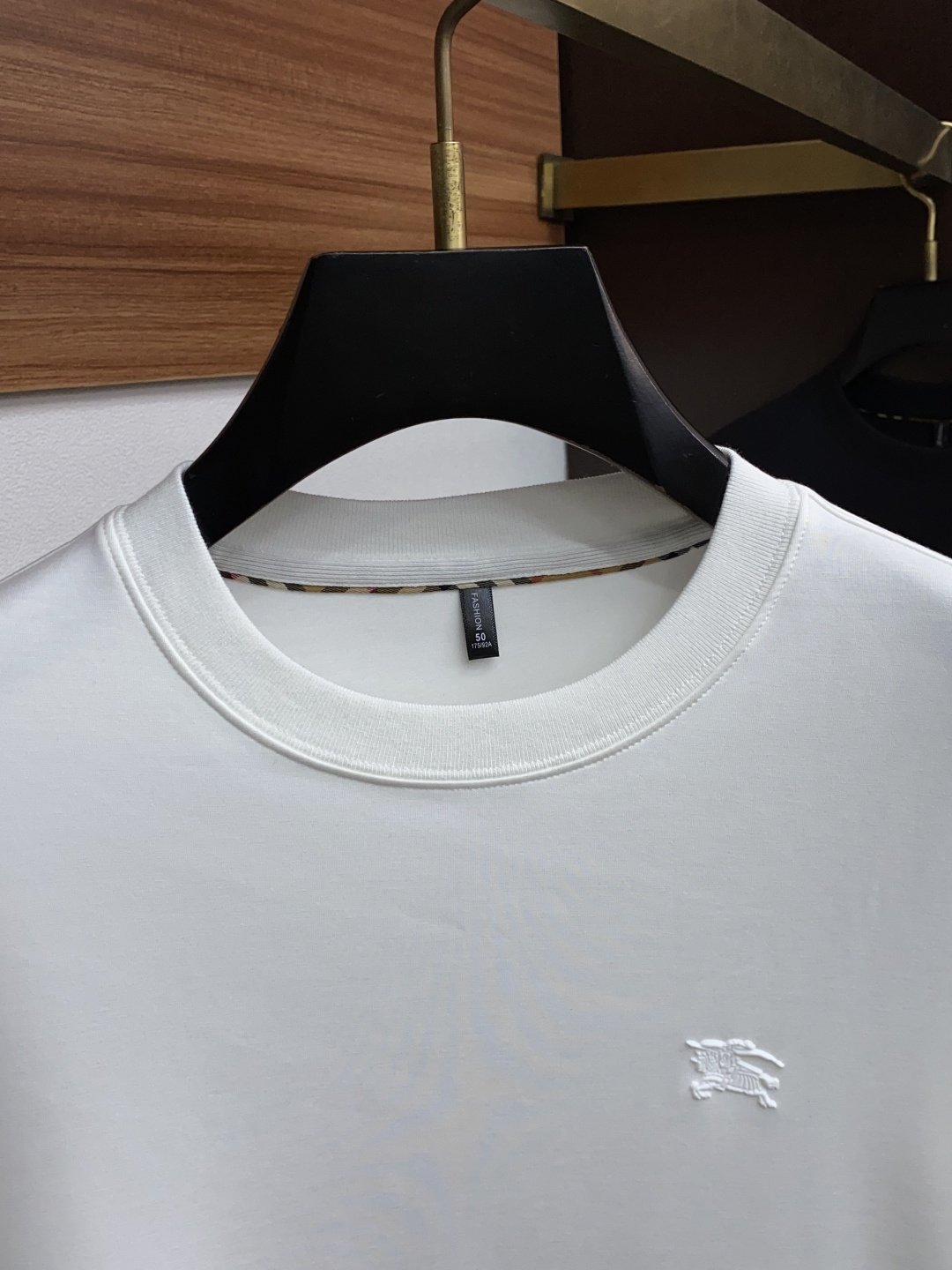 巴宝莉 家族男士高端简约圆领加厚莫代尔巴宝莉 棉长袖 卫衣，香港洋行渠道货，纯正血统品质，25年秋冬 新