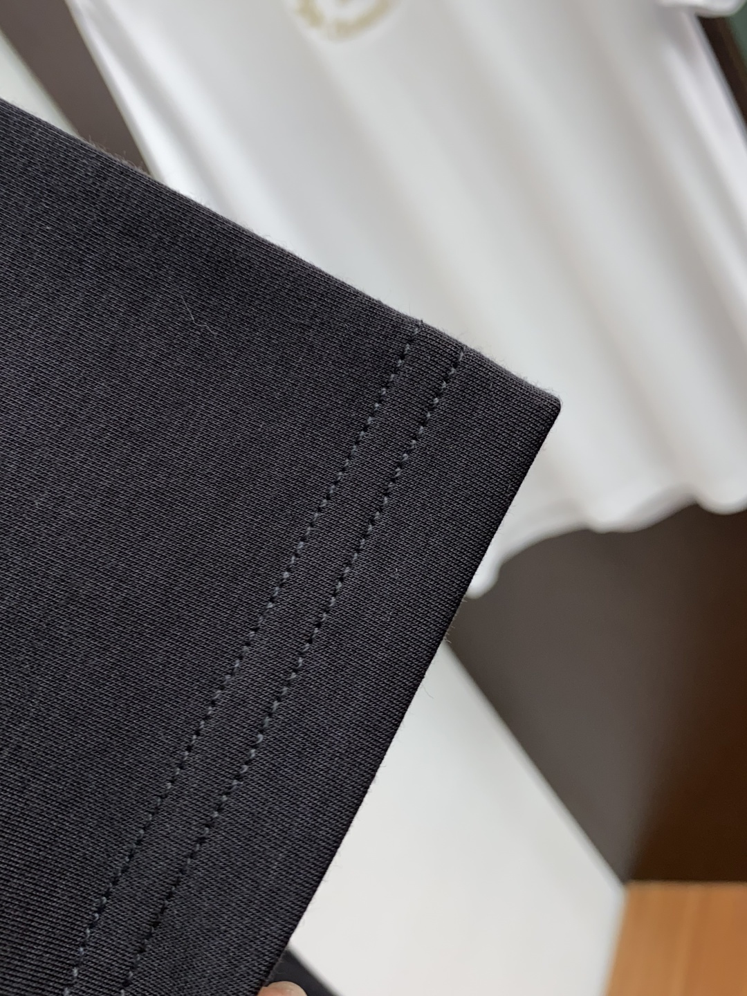  巴宝莉 家族男士高端简约圆领加厚莫代尔短袖Polo 香港洋行渠道货，纯正血统品质，25年秋冬 新款，经