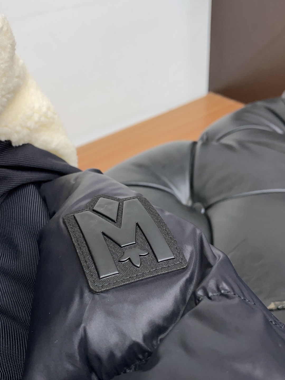 女款 蒙口 秋冬新款羽绒服 原版11订制五金配件全进口原版定制 欢迎专柜对比 绝对的高品质 采用顶级90