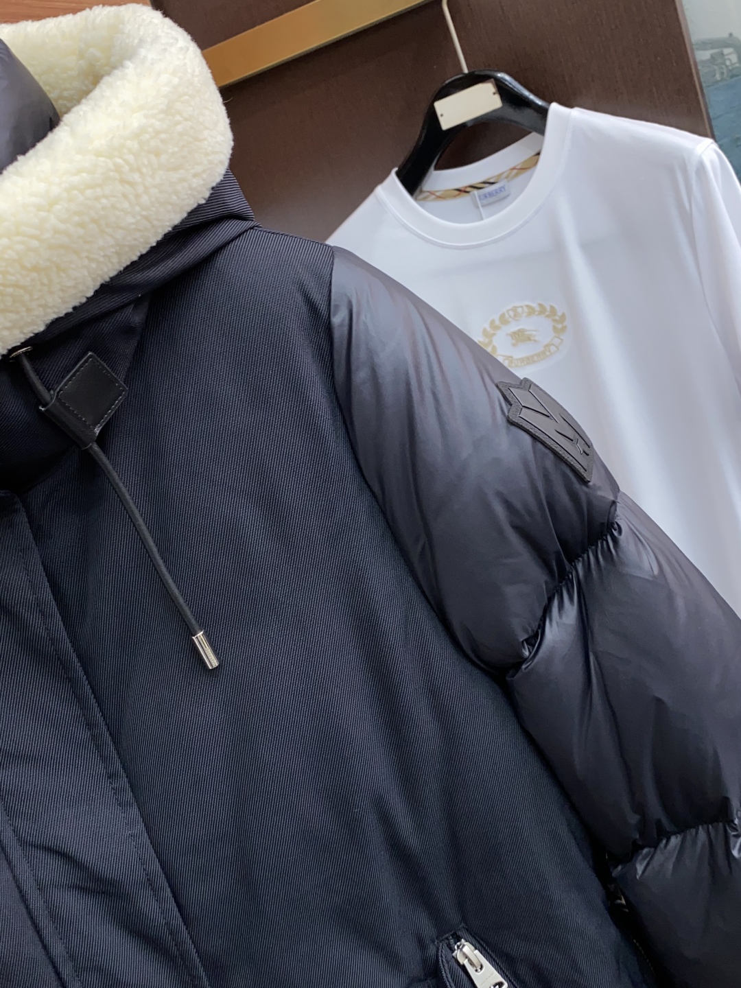 女款 蒙口 秋冬新款羽绒服 原版11订制五金配件全进口原版定制 欢迎专柜对比 绝对的高品质 采用顶级90