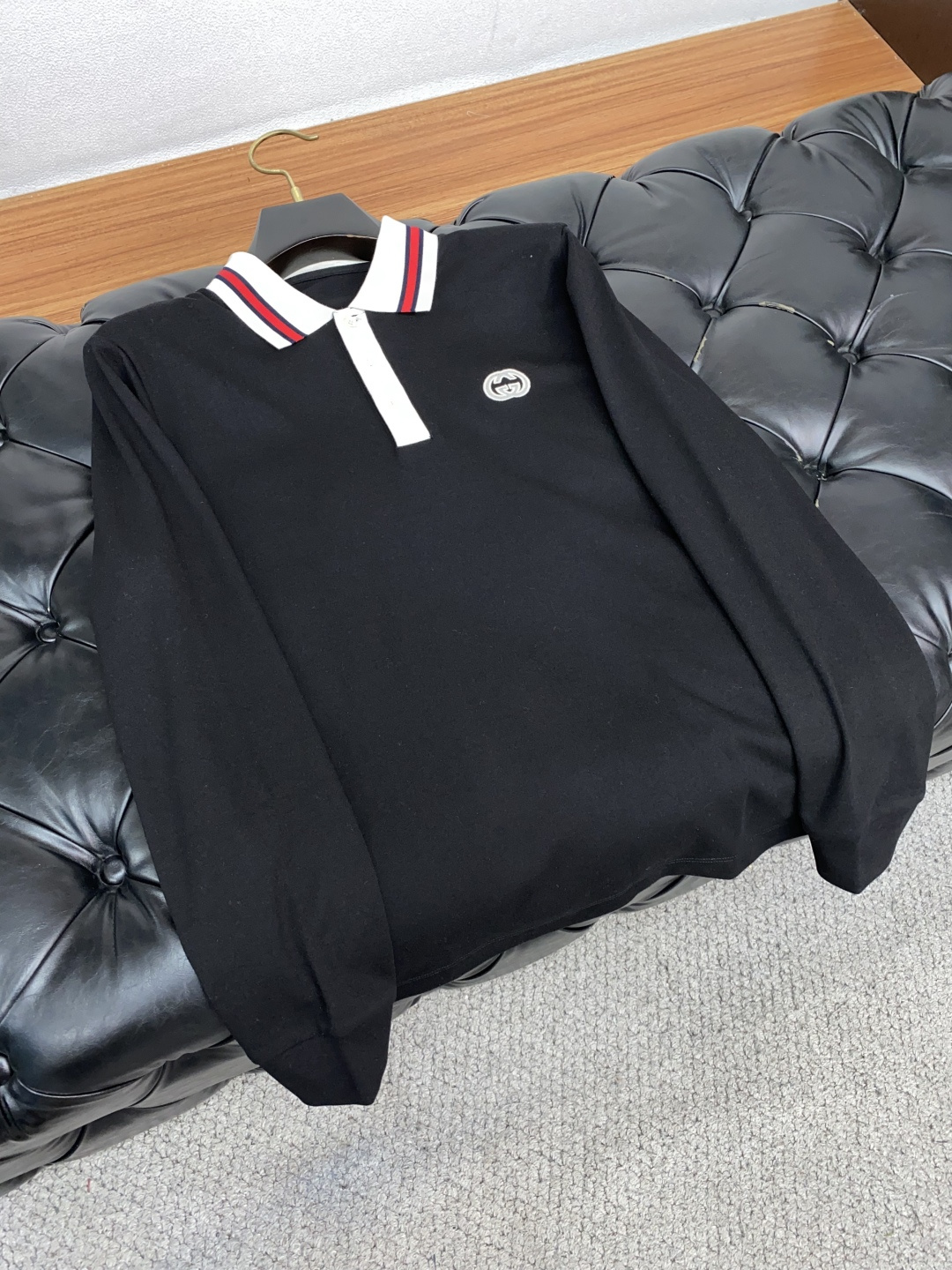  古奇 2025ss新品时尚休闲立领单穿商务休闲高档羊毛材质长袖翻领Polo 舒适保暖！抗起球👍🏼不刺激