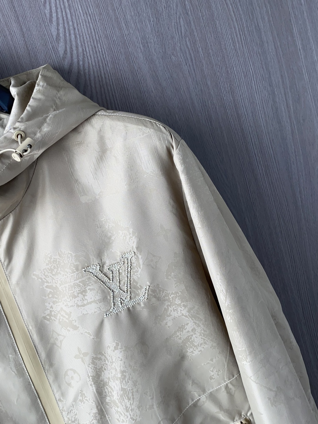 🌾程 1v路易威登 25ss最新品 经典棒球领夹克外套，设计帅气有型！百搭必备单品，时尚潮牌， 轻松营造