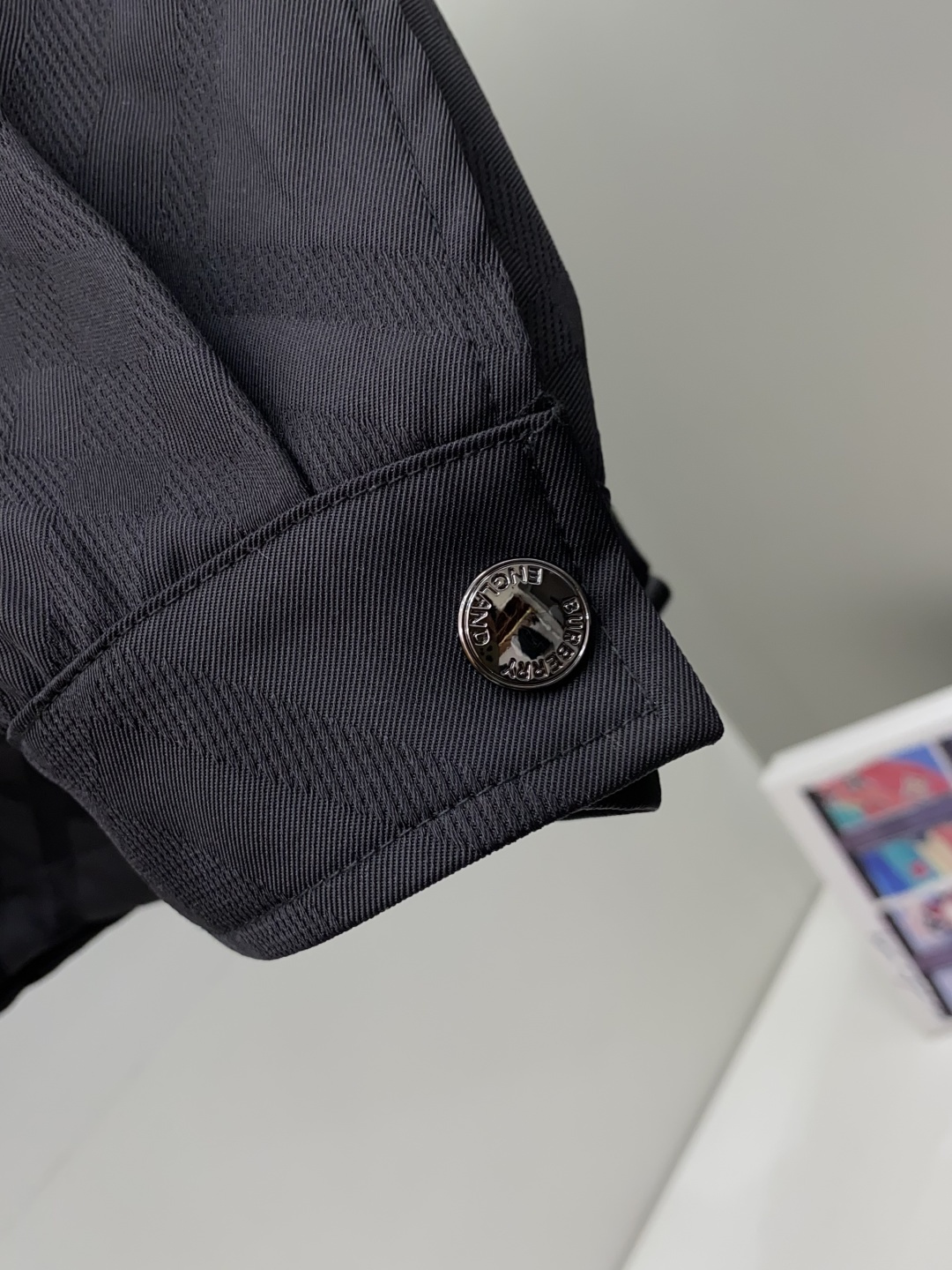 巴宝莉 25ss最新品 经典连帽夹克外套，设计帅气有型！百搭必备单品，时尚潮牌， 轻松营造酷帅氛围感 ，