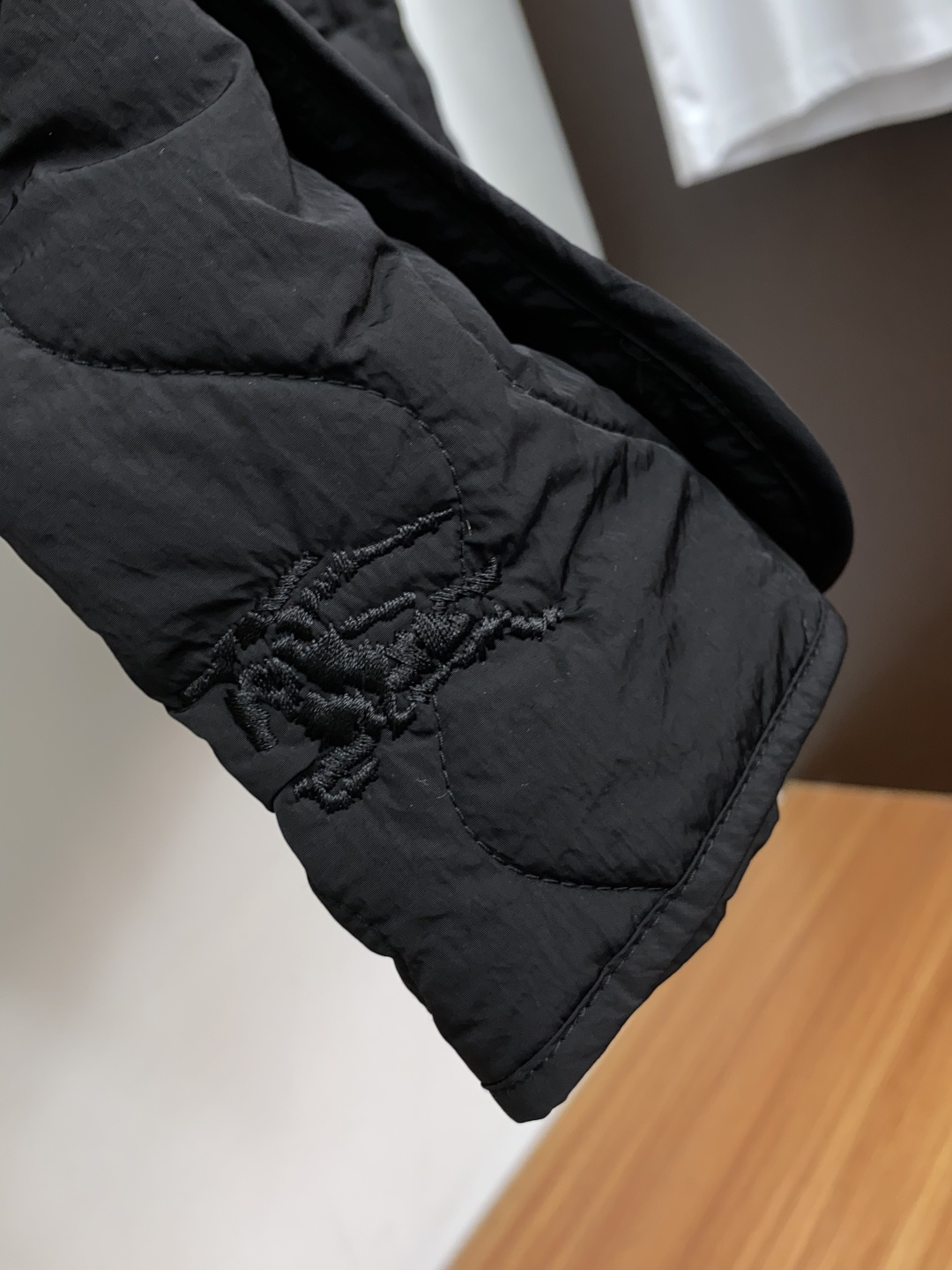  巴宝莉 25ss最新品 经典棉衣夹克外套，设计帅气有型！百搭必备单品，时尚潮牌， 轻松营造酷帅氛围感 