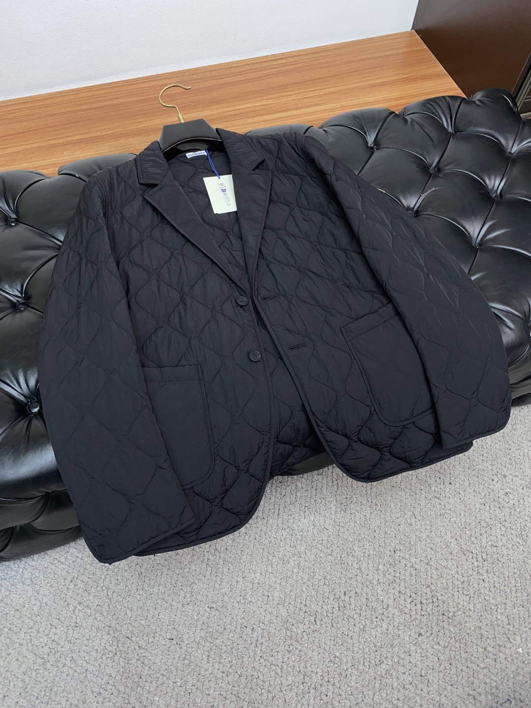  巴宝莉 25ss最新品 经典棉衣夹克外套，设计帅气有型！百搭必备单品，时尚潮牌， 轻松营造酷帅氛围感 