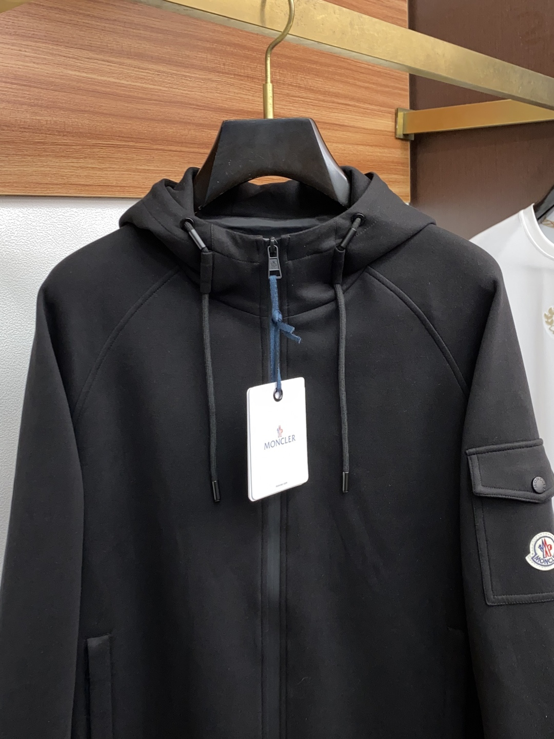 蒙口 2025年秋冬新款 官网 高端原厂代工出品，官方经典王牌单品！最新夹克外套 多明星穿搭示范款！！新