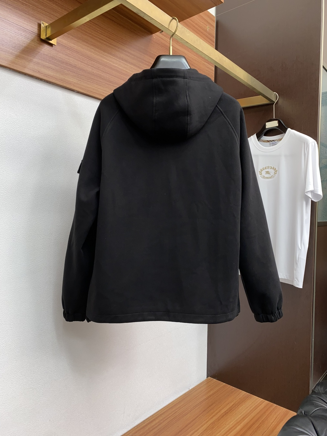 蒙口 2025年秋冬新款 官网 高端原厂代工出品，官方经典王牌单品！最新夹克外套 多明星穿搭示范款！！新