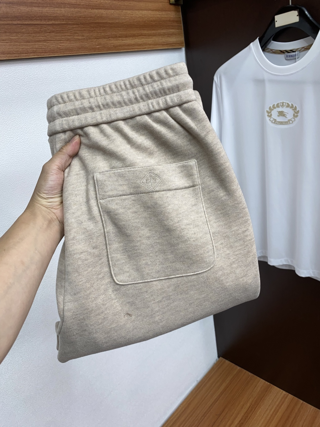 BC 2025SS早秋冬新品 丝光加厚纯棉面料男士运动休闲裤 每季必出的类型，无需质疑的热卖王牌单品，符