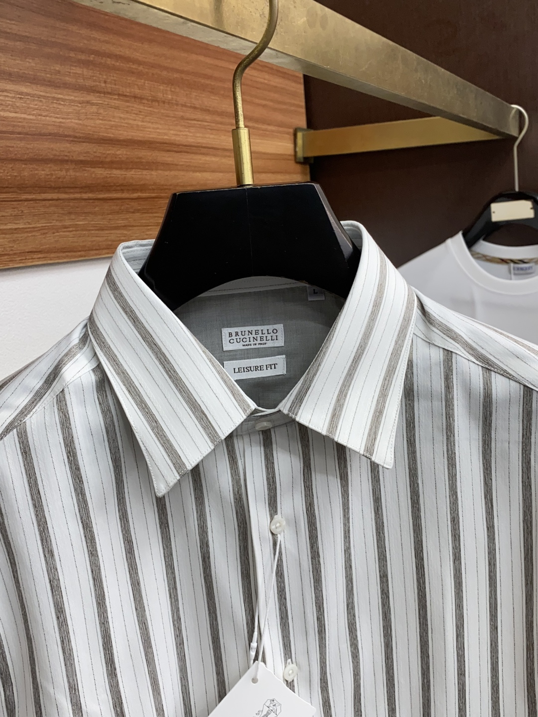  Bc 男士商务休闲格子长袖衬衫.官方同步系列！颇具意大利典型风格的时装，在面料选取和工艺方面都相当考究