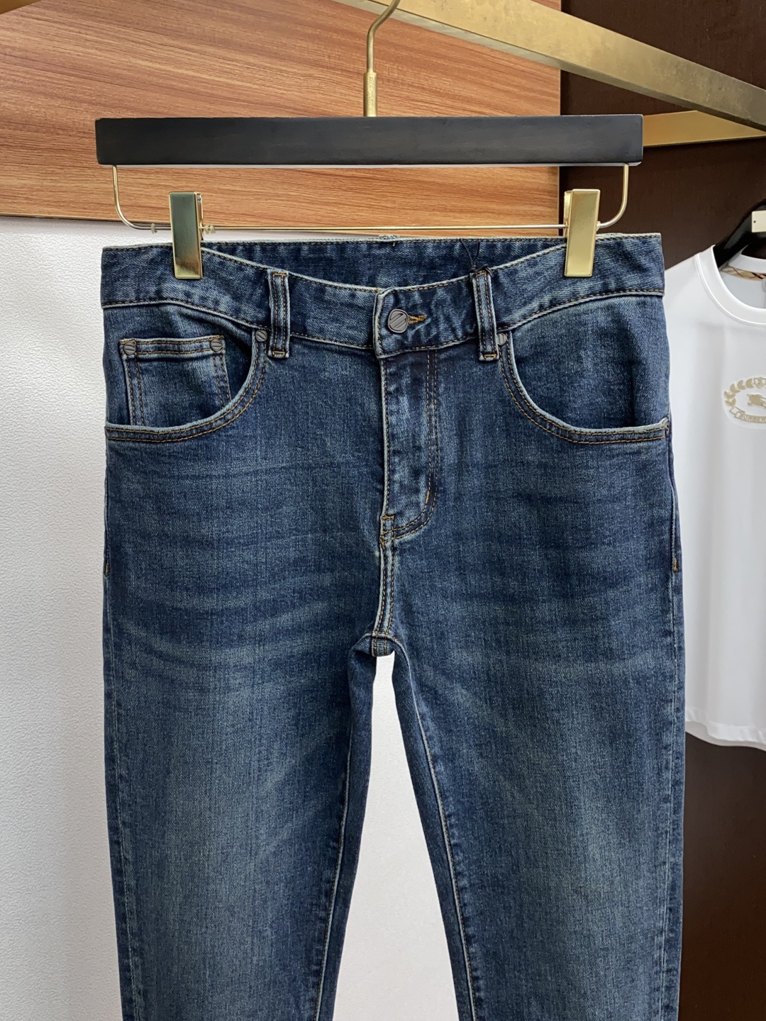  杰尼亚 25男士牛仔裤原厂原布原洗水！进口原版水洗弹力面料，复杂的手工艺叠加，任何一个洗水环节多停留几