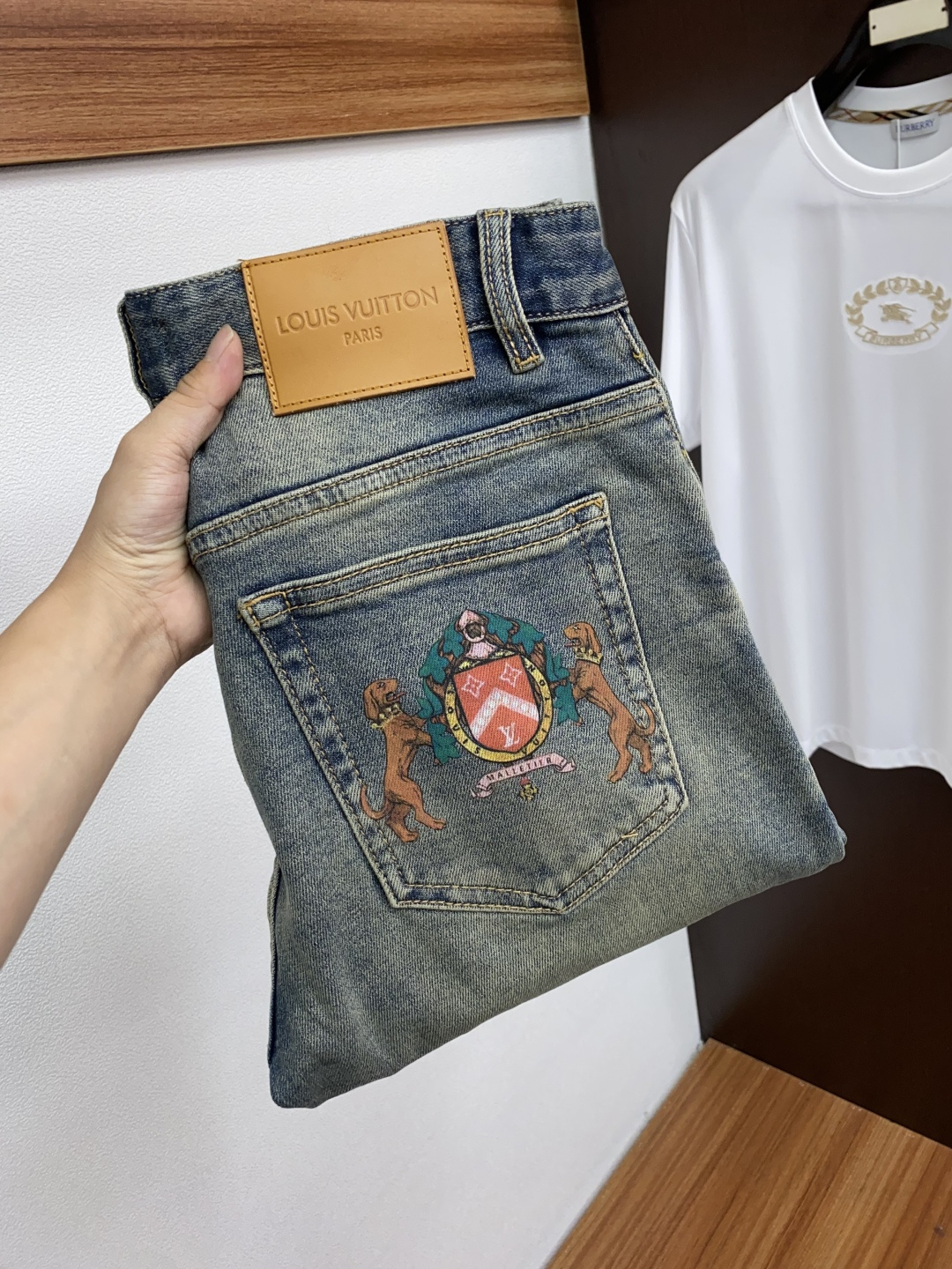  1v路易威登 25男士牛仔裤原厂原布原洗水！进口原版水洗弹力面料，复杂的手工艺叠加，任何一个洗水环节多