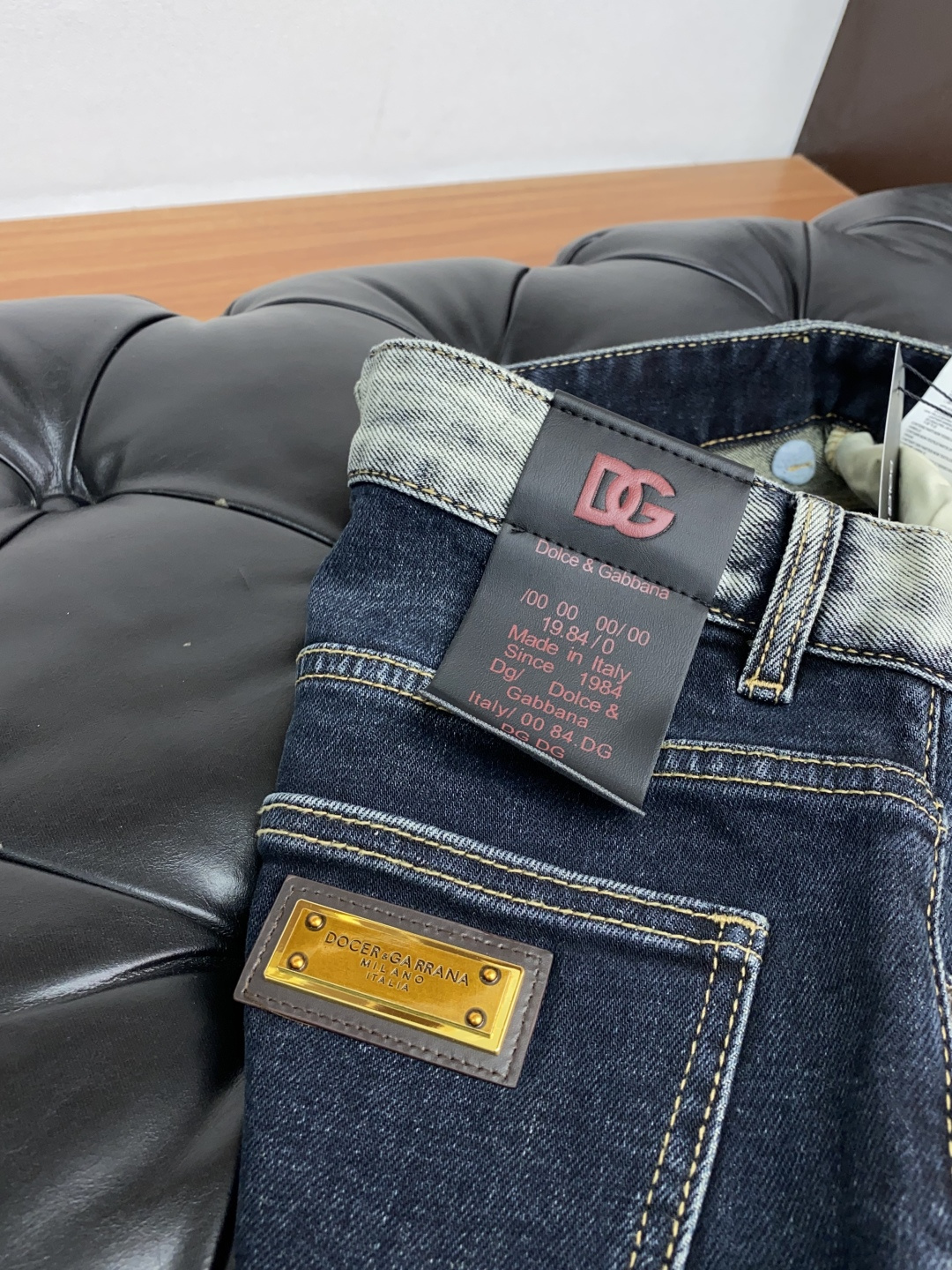  DG 25男士牛仔裤原厂原布原洗水！进口原版水洗弹力面料，复杂的手工艺叠加，任何一个洗水环节多停留几秒