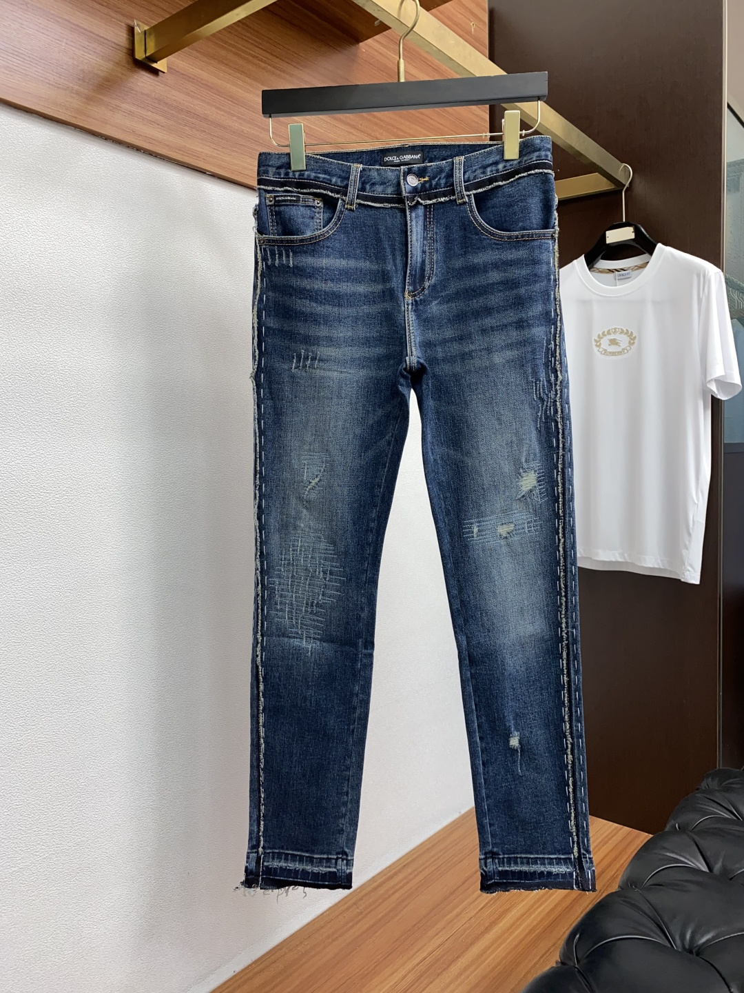  DG 25男士牛仔裤原厂原布原洗水！进口原版水洗弹力面料，复杂的手工艺叠加，任何一个洗水环节多停留几秒