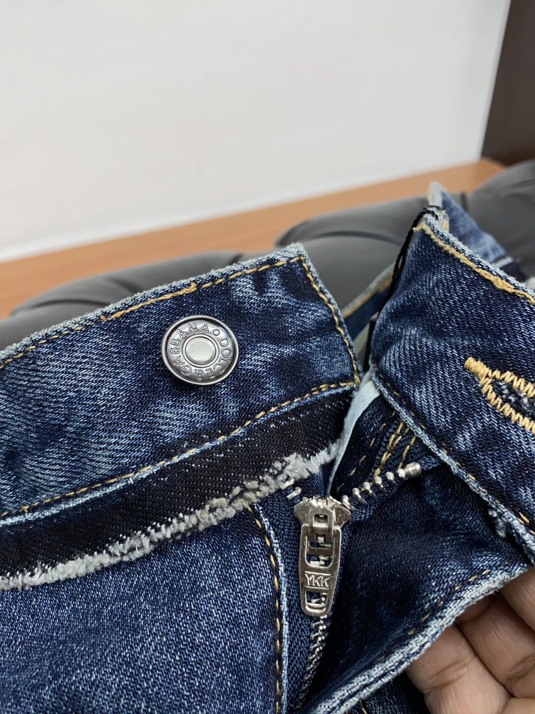  DG 25男士牛仔裤原厂原布原洗水！进口原版水洗弹力面料，复杂的手工艺叠加，任何一个洗水环节多停留几秒