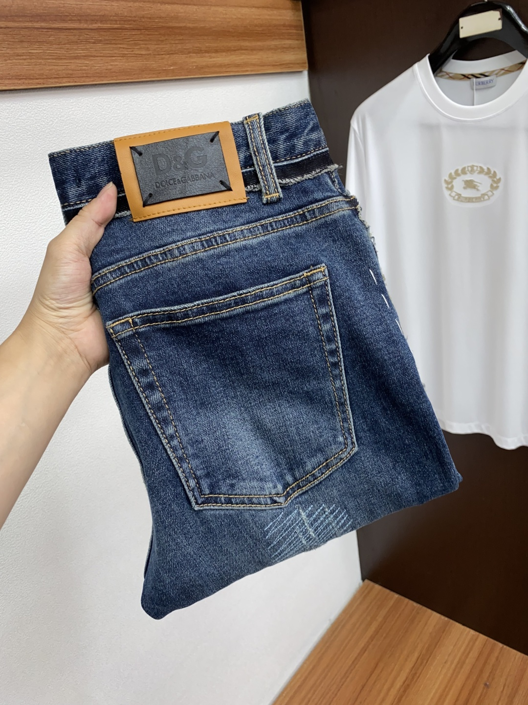  DG 25男士牛仔裤原厂原布原洗水！进口原版水洗弹力面料，复杂的手工艺叠加，任何一个洗水环节多停留几秒