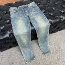 古奇 25男士牛仔裤原厂原布原洗水!进口原版水洗弹力面料,复杂的手工艺叠加,任何一个洗水环节多停留几秒都 古奇 25男士牛仔裤原厂原布原洗水!进口原版水洗弹力面料,复杂的手工艺叠加,任何一个洗水环节多停留几秒都