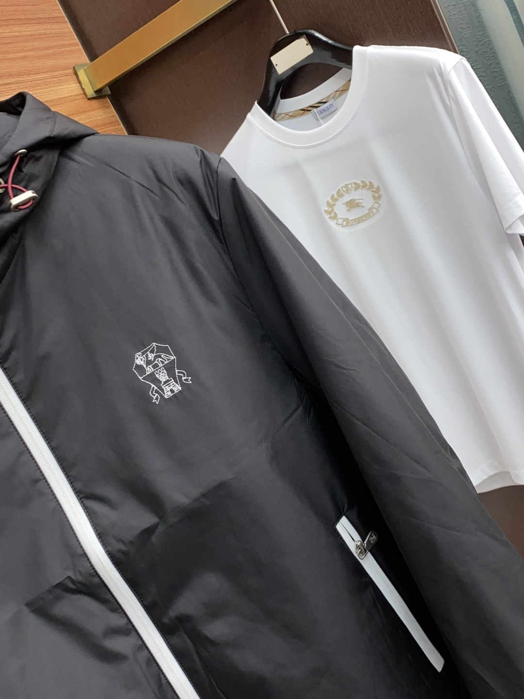  BC 2025年秋冬新款 官网 高端原厂代工出品，
官方经典王牌单品！最新夹克外套 多明星穿搭示范款！