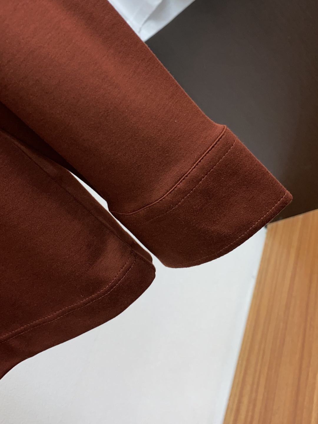 lP🆕 诺悠翩雅 2025ss新品时尚休闲翻 领单穿商务休闲高档材质长袖舒适保暖！抗起球👍🏼不刺激皮肤，