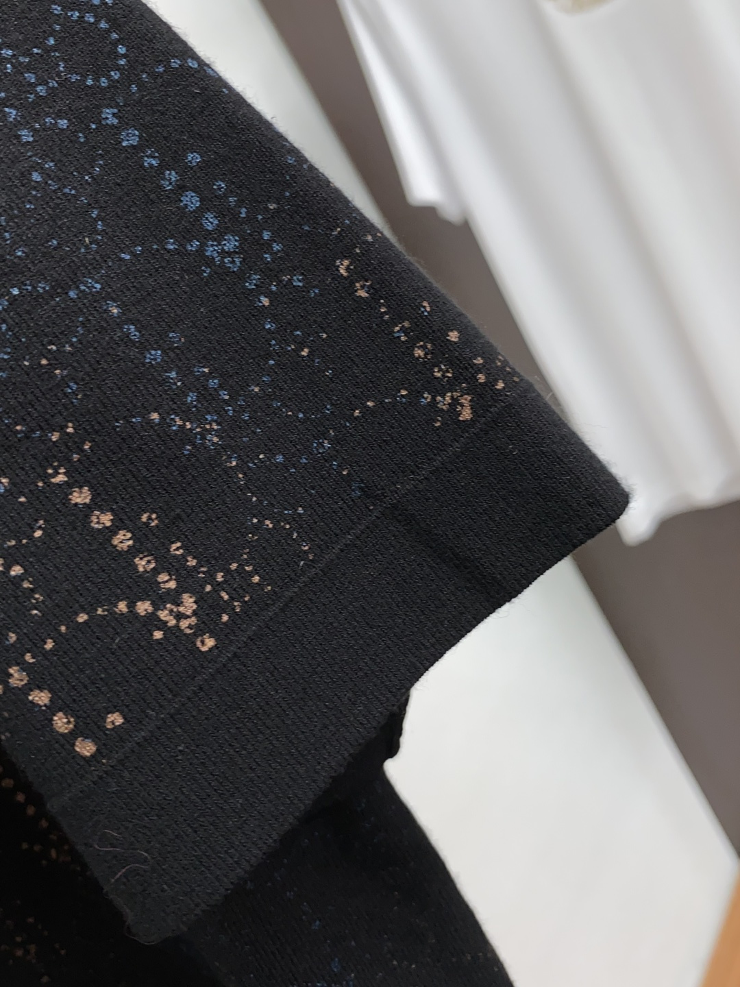  迪奥 家族男士高端简约圆领翻领加厚针织毛衣短袖 ，香港洋行渠道货，纯正血统品质，25年秋冬 新款，经典