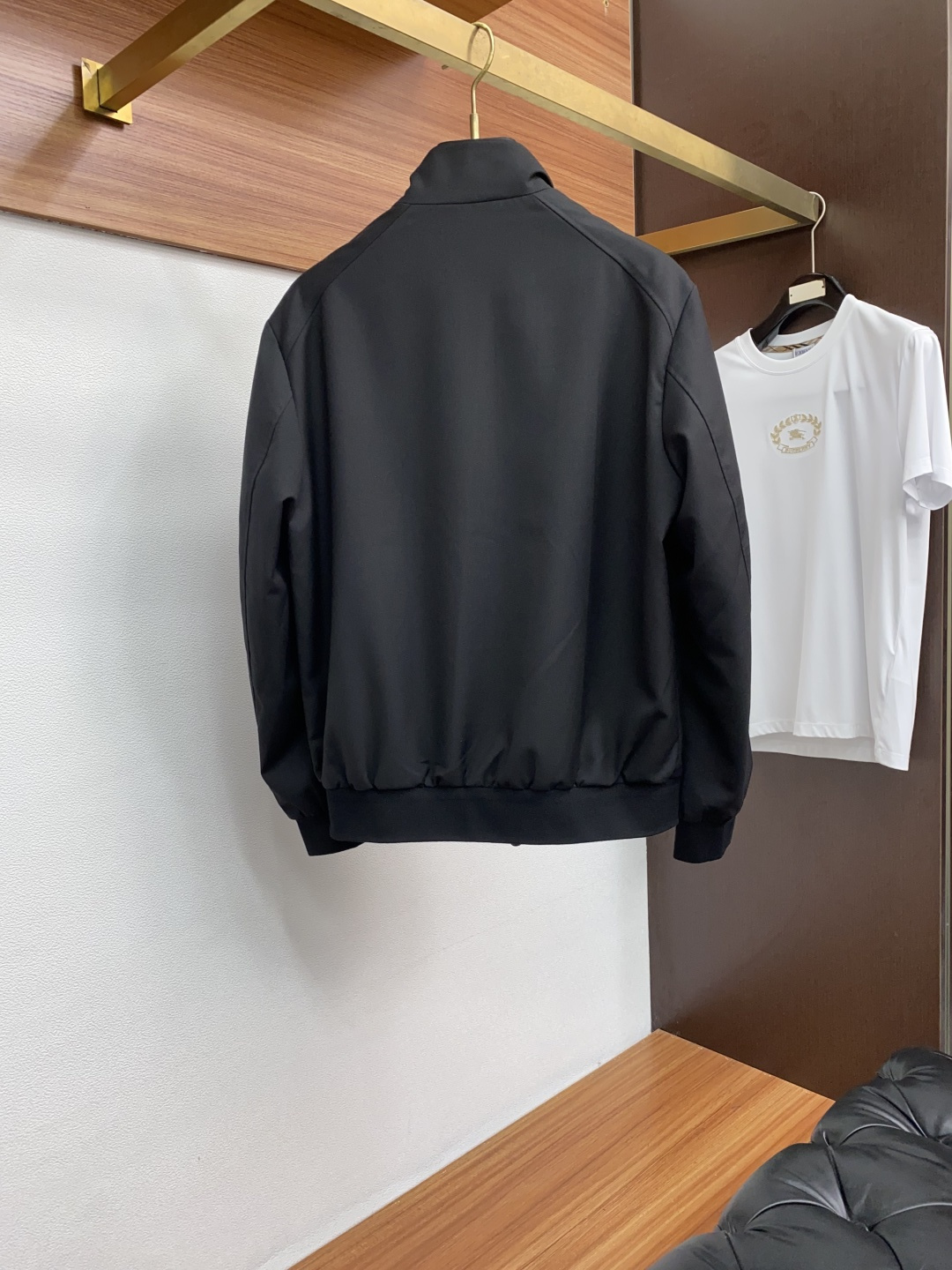  lP🆕 诺悠翩雅 2025年秋冬新款 官网 高端原厂代工出品，
官方经典王牌单品！最新夹克外套 多明星